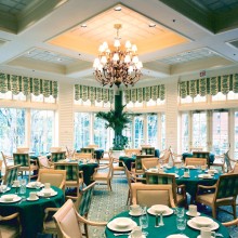 3Retirement-Home-West-Columbia,-SC-Dining-Room