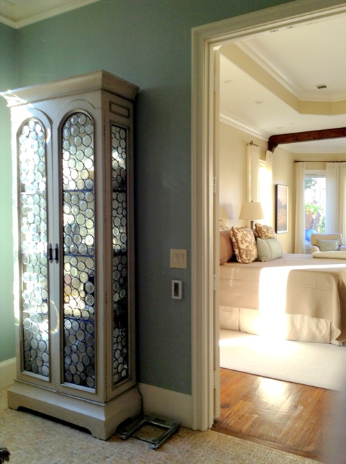 bathroom storage cabinet