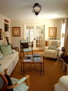 This wall-to-wall seagrass carpeting adds a casual feel to this living room.